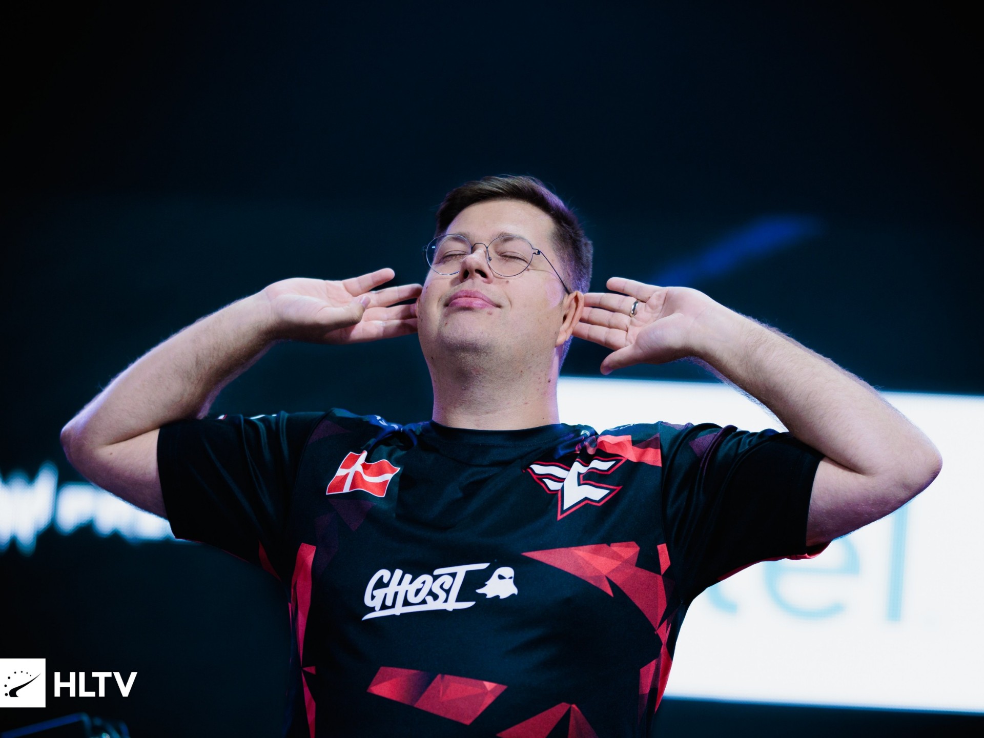 杏彩体育地址-加拿大选手突破自我，刷新纪录夺冠(加拿大选手突破自我,刷新纪录夺冠了吗)