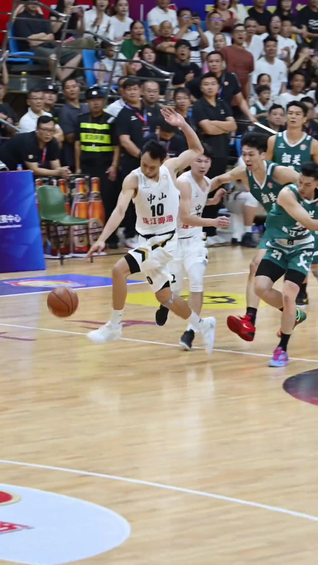 竞技状态低迷,国内球星成为焦点讨论的简单介绍 竞技状态低迷,国内球星成为焦点讨论的简单介绍