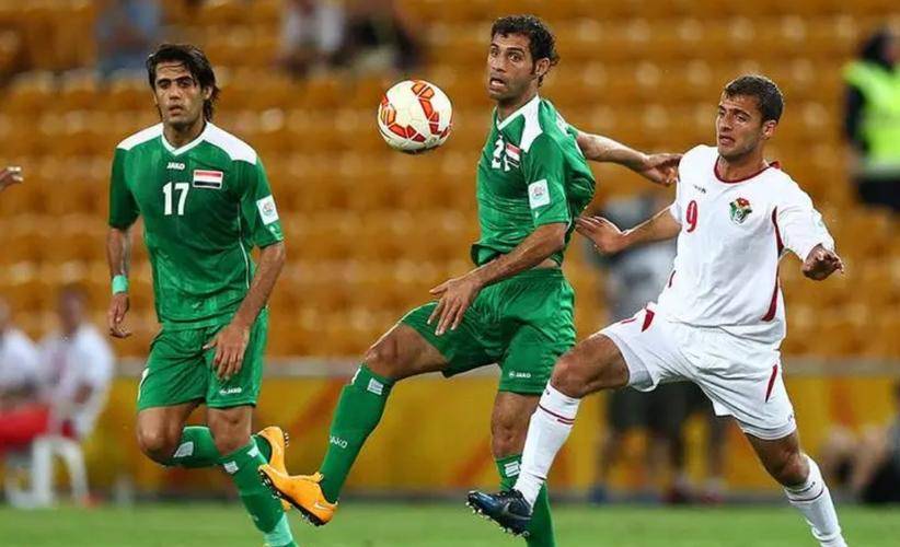 包含汉堡队凭借团队合作,击败强敌取得三分的词条 包含汉堡队凭借团队合作,击败强敌取得三分的词条