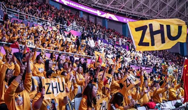 杏彩体育在线-天津队惊险获胜，观众眼前一亮