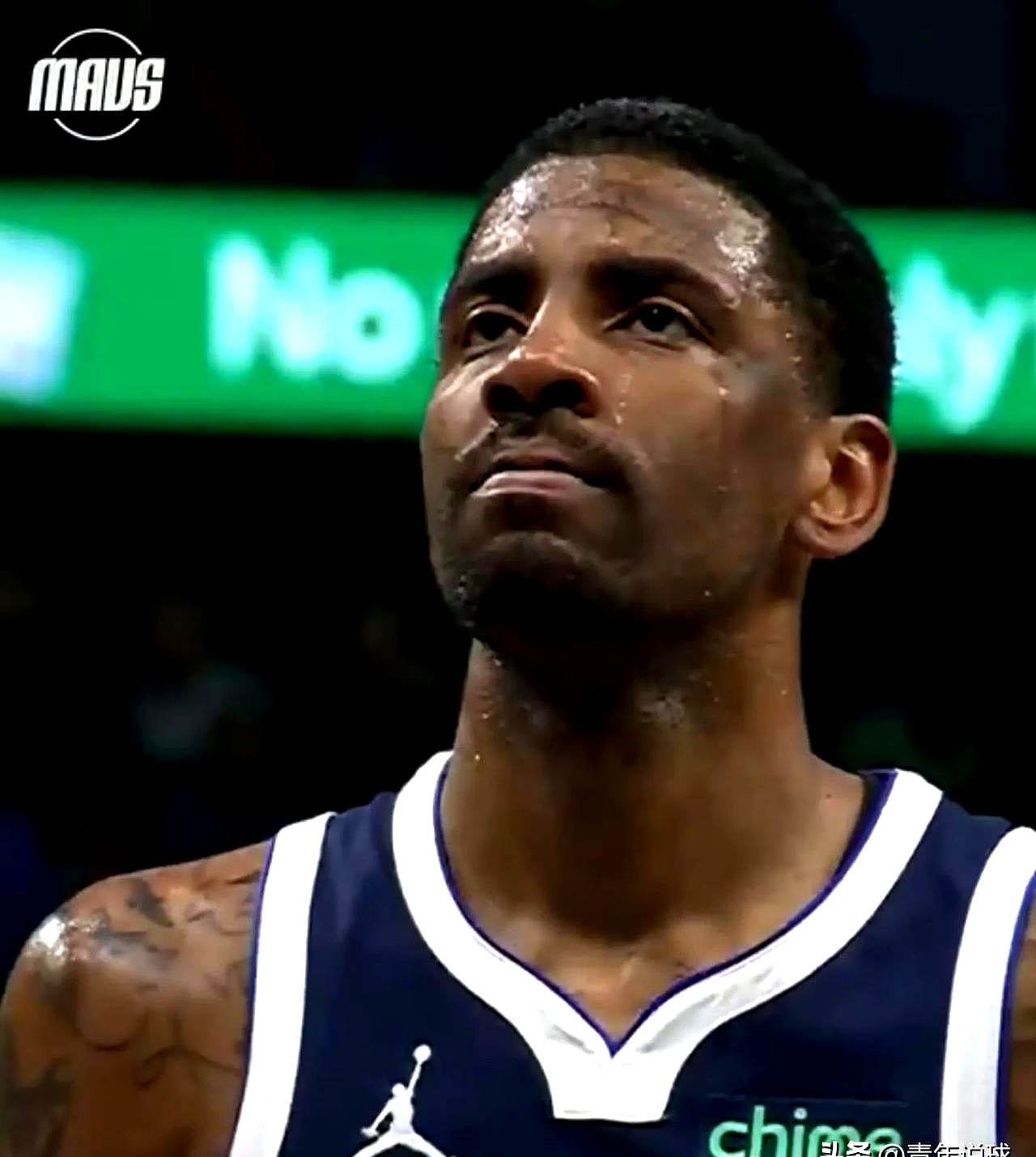 罗马队员争议判罚,球员情绪激动 罗马队员争议判罚,球员情绪激动