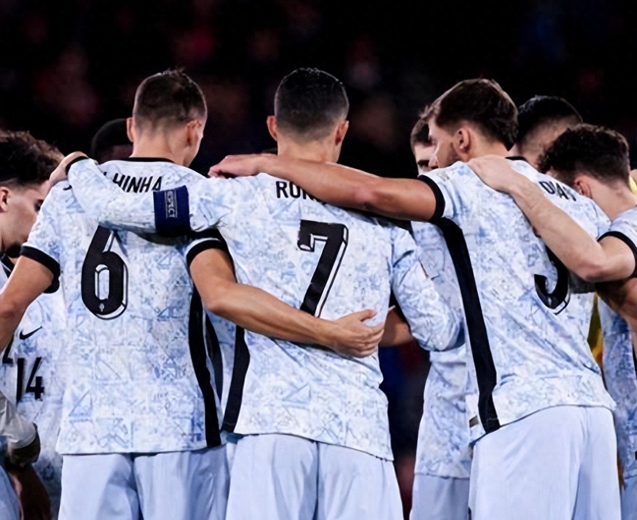 欧国联比赛大热门意外出局,谁将笑到最后?的简单介绍 欧国联比赛大热门意外出局,谁将笑到最后?的简单介绍