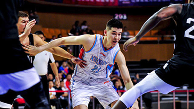 俄罗斯篮球超级联赛：莫斯科劲旅夺冠